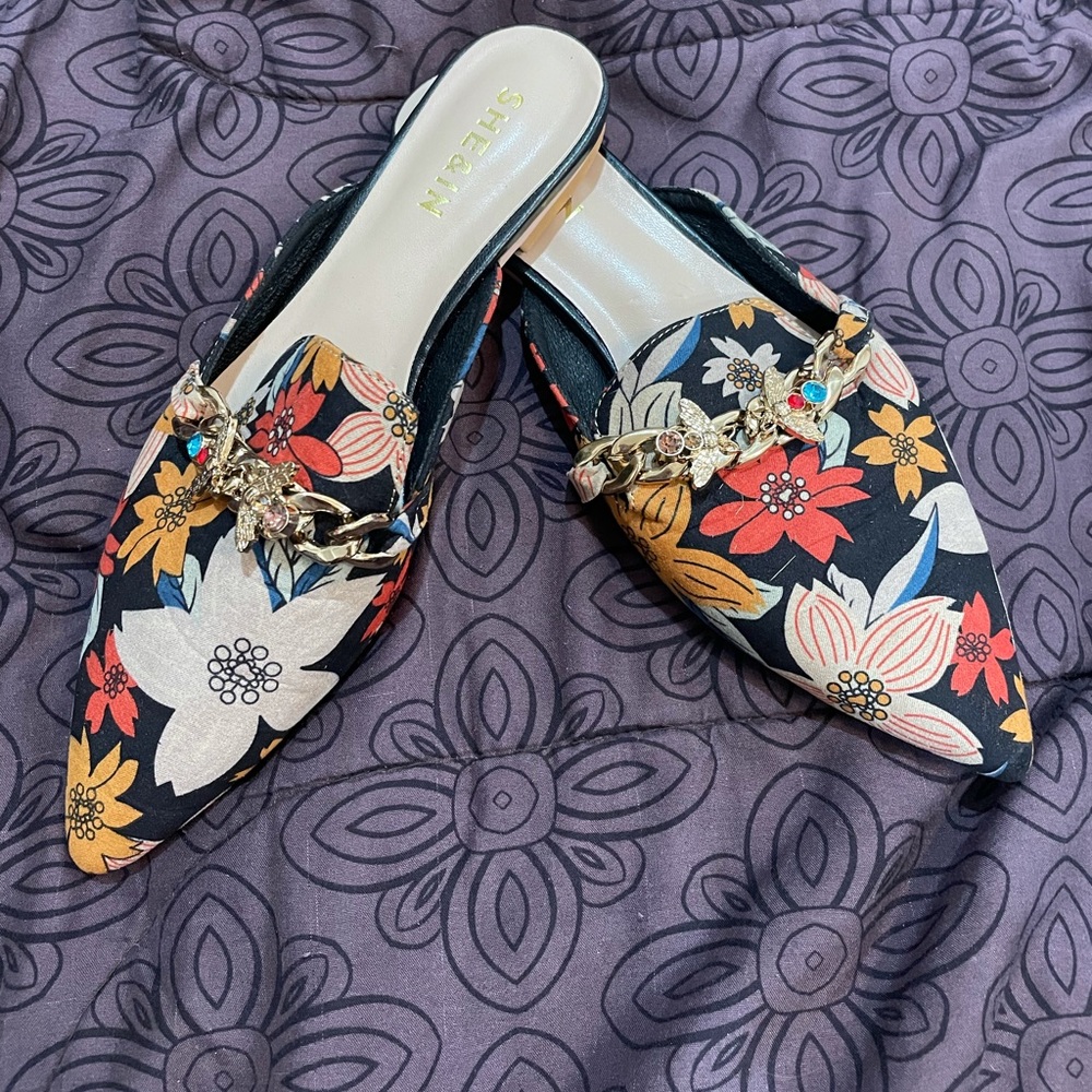 SHEIN Loafers/flats